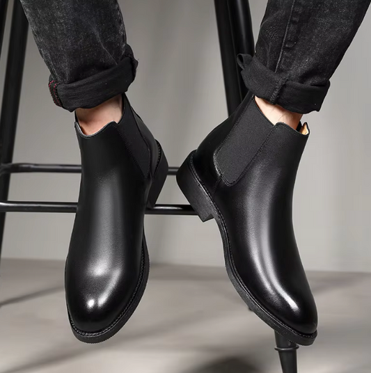 LEATHER CHELSEA BOOTS | BLACK
