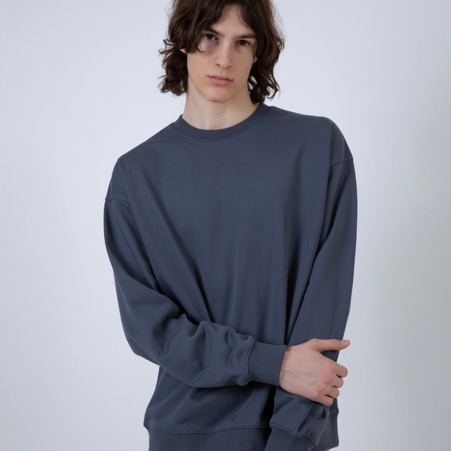 ESSENTIAL KNIT SWEATER | GREY