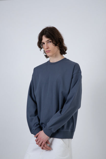 ESSENTIAL KNIT SWEATER | GREY